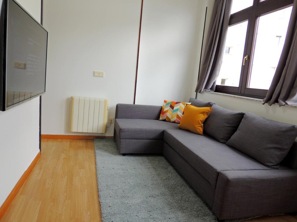 Casa Aurea-apartamento Zona Antigua,parking Y Wifi By Delabra Oviedo